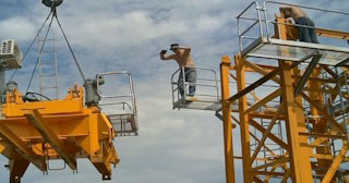 Демонтаж башенного крана в Дубне - услуги по демонтажу от Сварной-Дбн от 1527 руб.